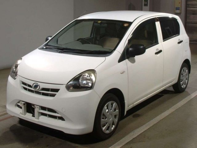 5744 DAIHATSU MIRA E S LA300S 2012 г. (TAA Chubu)